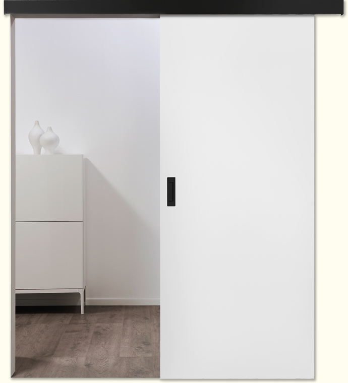 Holz-Diedrich GmbH - Türen-Spezialist - Zimmertüren - Industrial Look - ALLER - weisse-Schiebetür mit svhwarzer Blende - vor der Wand laufend